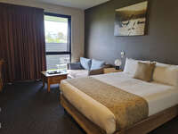 20240930151007_Cozy_Hotel_Room_in_Tasmania